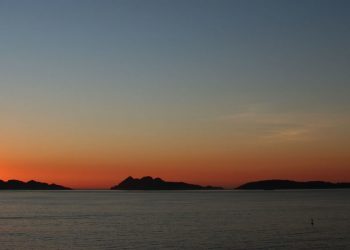 El Sol enciende la fiesta; llega la Arribada