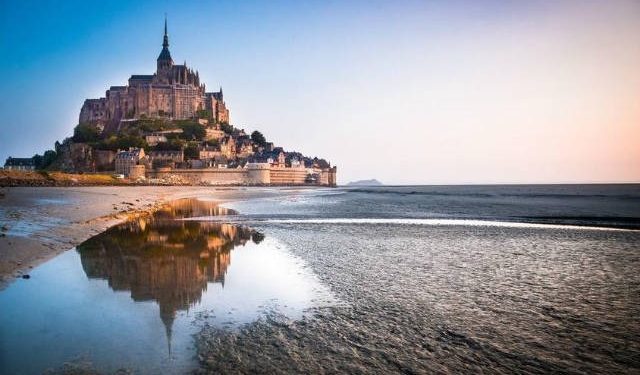 La súper marea de Mont Saint-Michel