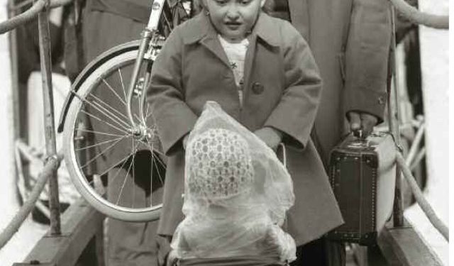 Brasil contempla los rostros de la emigración gallega en Vigo… tras un secuestro