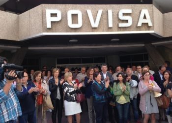Clamor solidario en Povisa con la joven agredida por su expareja