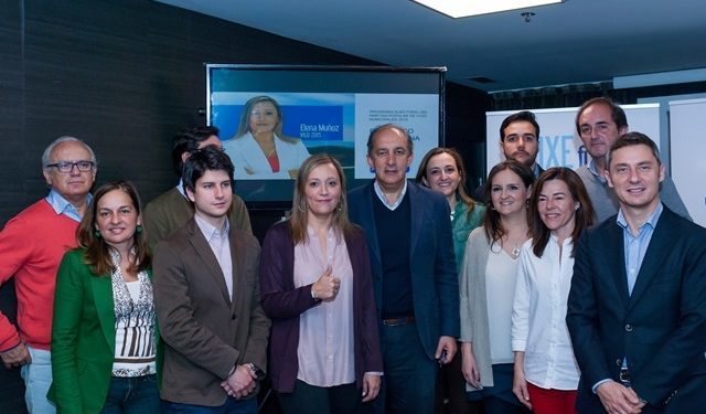 La candidata del PP plantea recuperar el diálogo, la cooperación y el entendimiento para pasar “del Vigo del pasado al Vigo del futuro”.
