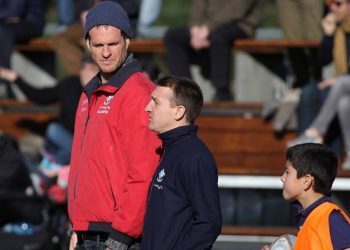 Norm Maxwell llama a filas a la afición del Blusens