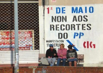 Con los recortes a las espaldas