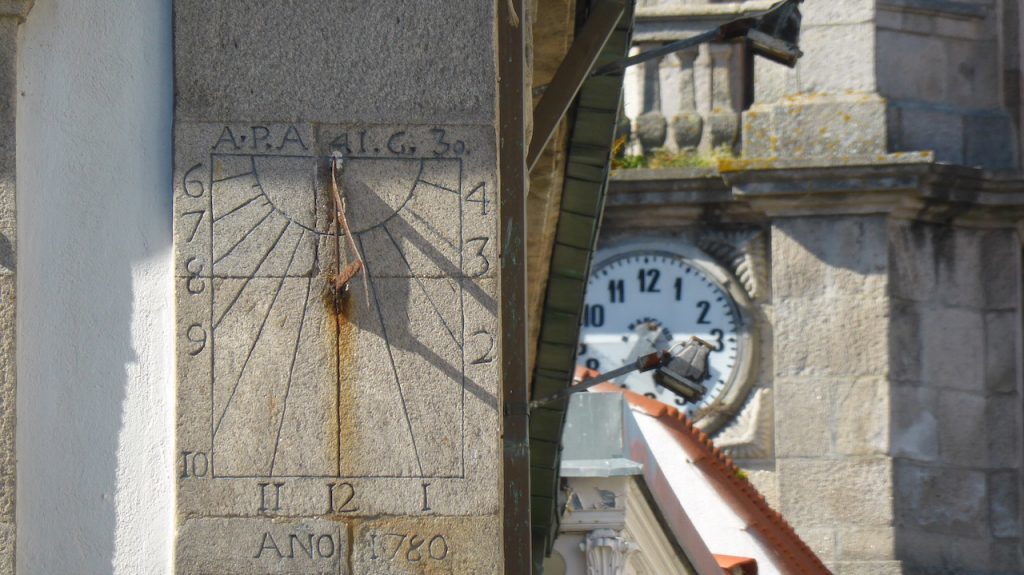 Relojes de Vigo - Plaza de la Constitucion 1b