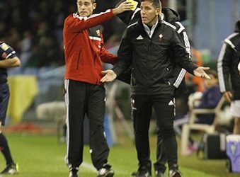 Berizzo, sobre los horarios: «Me da pena por los niños; me cruzo con muchos padres que tienen que ir al campo solos»