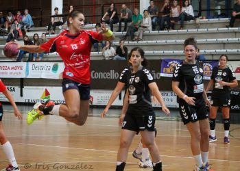 El BM Porriño quiere prolongar la racha y el Mecalia Atlético Guardés no descolgarse