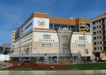 El Centro Comercial Bandeira: por dentro y por los cuatro costados
