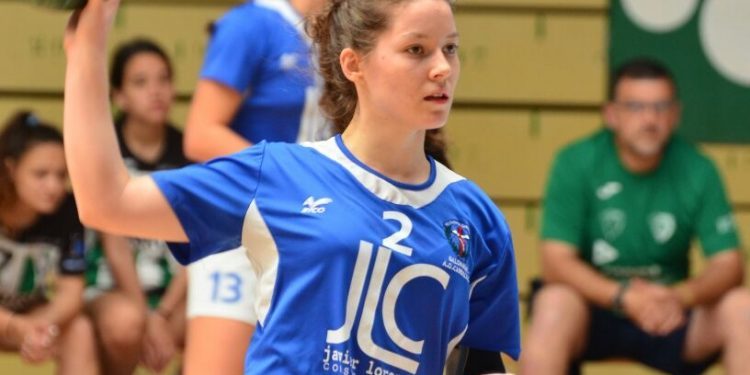 El Carballal pasa como primero de grupo y buscará una plaza en la final ante el Puertosol