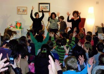 Contacontos coas mans