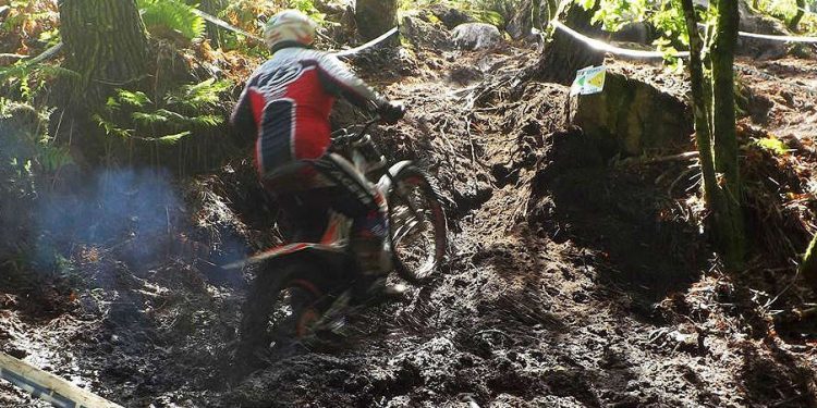 Suárez Buceta, ganador del Trial de Aldán en un día adverso