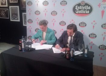 Mouriño anuncia la renovación de Augusto y la marcha de Toni Otero