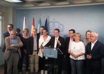 Caballero: «Es el momento del cambio en la Diputación y Carmela Silva será nuestra propuesta»