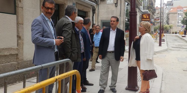 A rúa Manuel Núñez, restrinxida a residentes