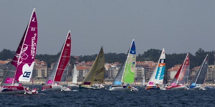 Con aplazamiento por falta de viento, comenzó en Sanxenxo la segunda etapa de La Solitaire du Figaro