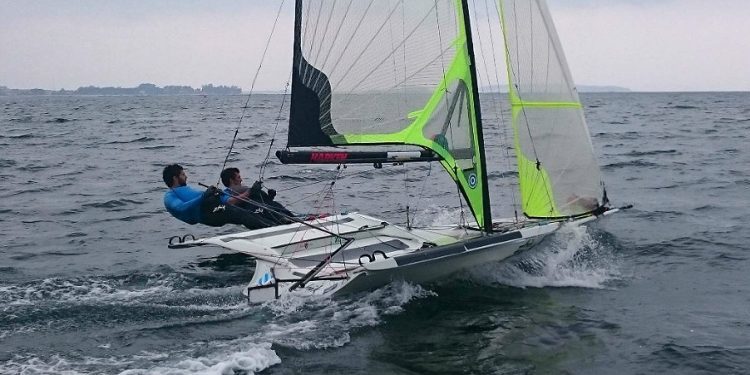 Arranca el Campeonato de España de 49er en Vilagarcía