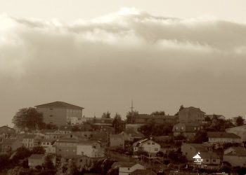 Bajo la nube