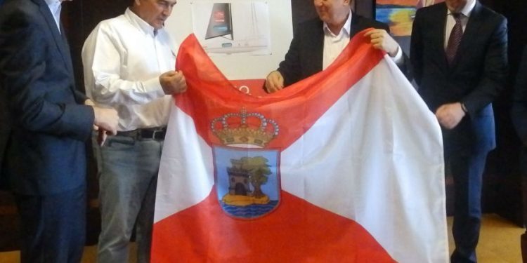 La bandera de Vigo y las Cíes lucirán en Barcelona y Mallorca