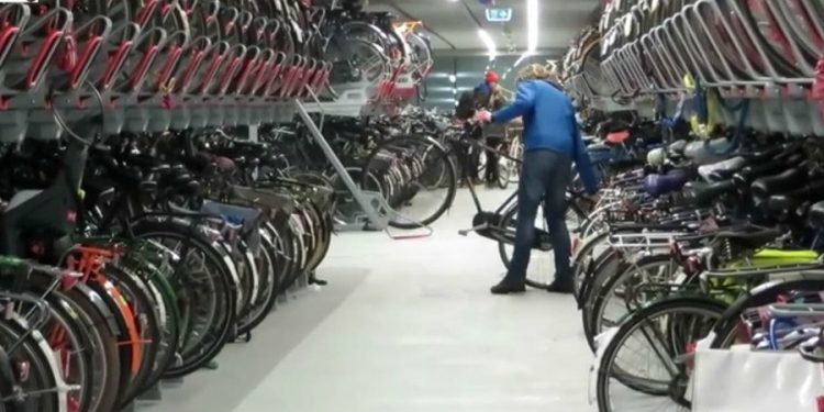 Un parking para 5.000 bicicletas