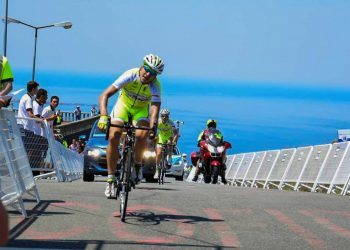 Aser Estévez: «Cuando crucé la línea de meta en O Ézaro se me caían las lágrimas»