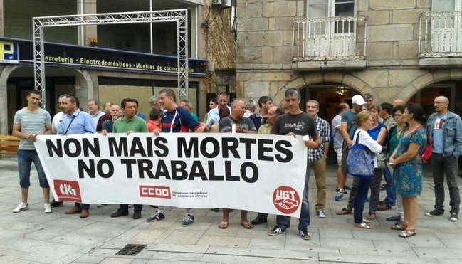 Solidariedade coa familia do operario morto en O Porriño