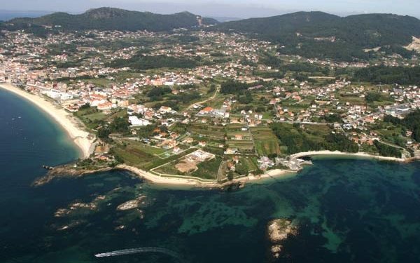 Fallece un hombre en la playa de Os Alemáns, en Cangas