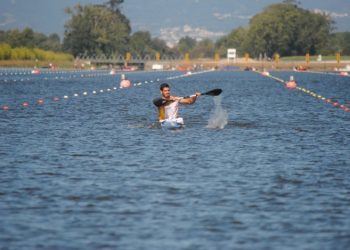 La gloria espera al Kayak Tudense a 250 kilómetros de casa