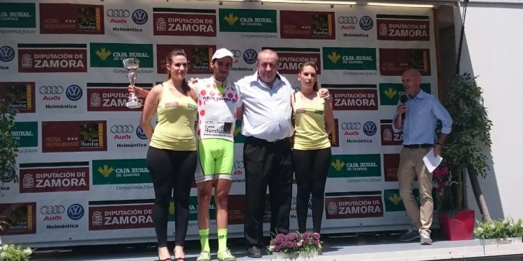 El ponteareano Samuel Rodríguez gana la montaña en la Vuelta a Zamora