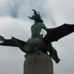 En las alas del dragon