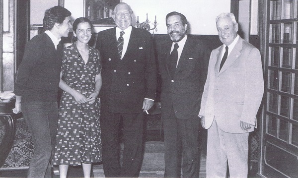 José Regojo dcha con D. Juan de Borbón su yerno Adriano y dos de sus nietos