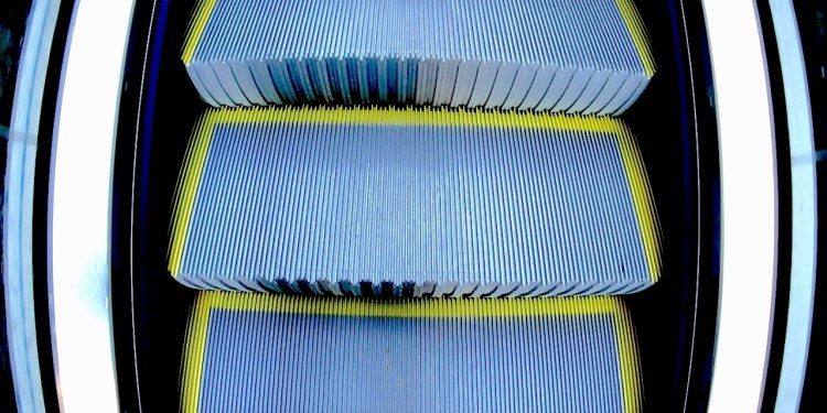 Grecia abre la brecha europea