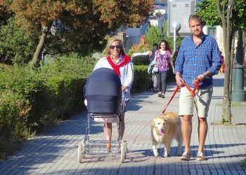 La familia y uno más