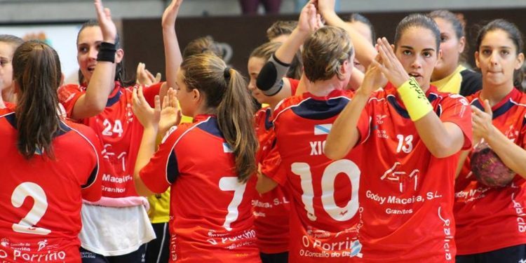 Sandra y Lorena seguirán en el Porriño, que espera cerrar más renovaciones