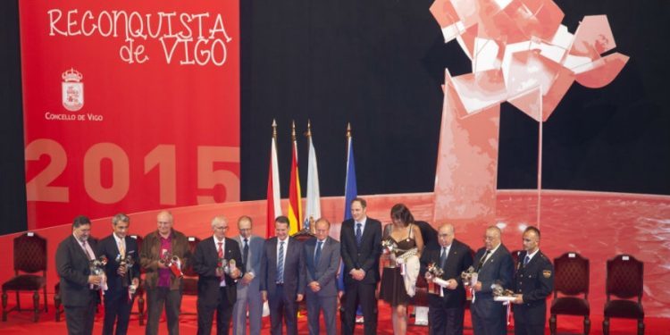 Vigo honra a sus ciudadanos distinguidos