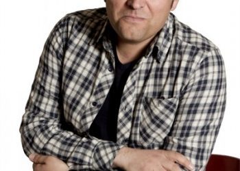 Kin: «Vigo Transforma es parte de ese pasado triste que se cargó la lucha política»