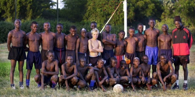 ‘Súper Guidetti’, un talento sueco forjado bajo el sol de Kenia