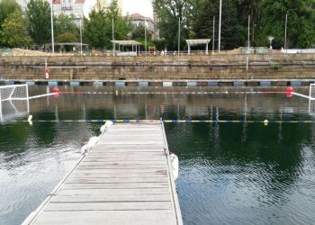 La dársena del Náutico, convertida en una cancha de waterpolo
