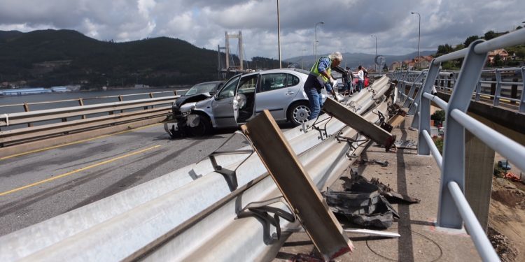 Otra mañana de locos en el Puente de Rande