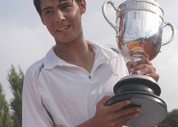 Rafa Nadal hace un guiño a sus «amigos» vigueses