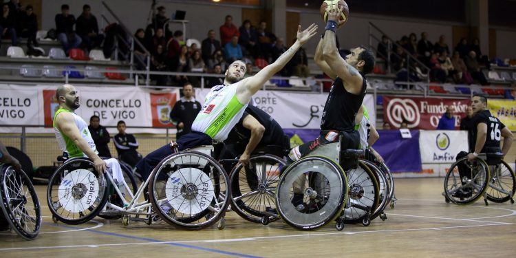 El Amfiv pide al Concello disponer de más horas para entrenar en Bouzas