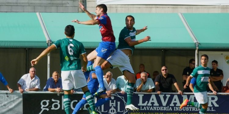 El Coruxo empieza a lo grande