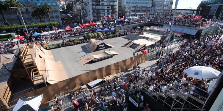 O Marisquiño se abre con lleno