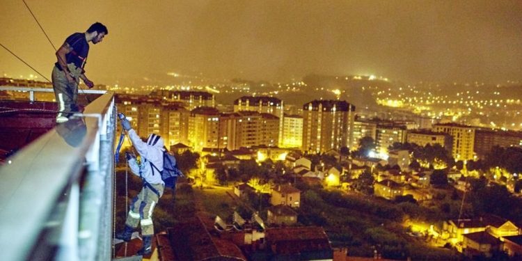 Cuatro personas atacadas en Valladares por avispas asiáticas