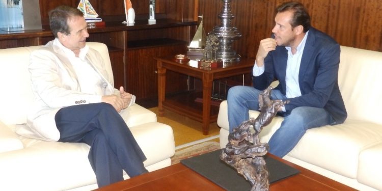 El alcalde de Valladolid ve a Caballero «idóneo» para presidir la FEMP