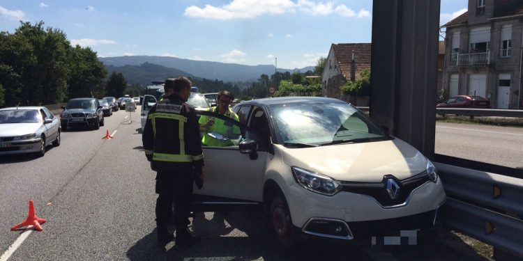 Trasladada al Meixoeiro tras sufrir un accidente en Mos