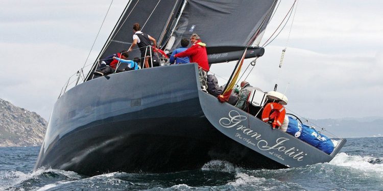 El 62 pies “Gran Jotiti” se inscribe en la 52ª edición del Rías