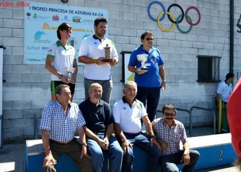 El Ría de Aldán gana en casa el Trofeo Princesa de Asturias