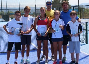 Cinco tenistas del Náutico, en las finales del Circuito Babolat