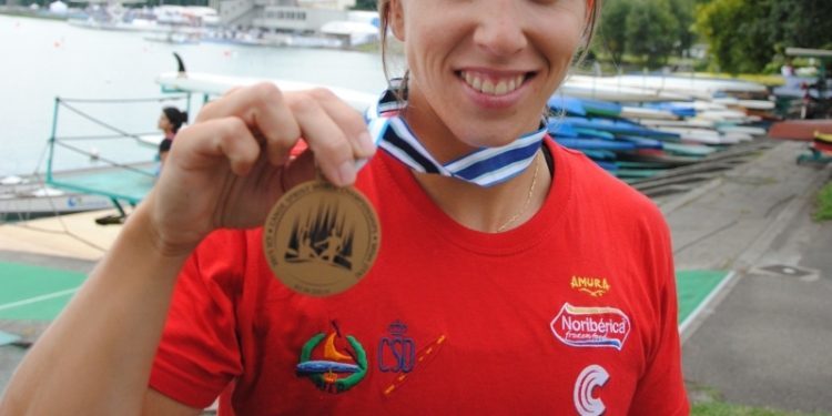 Teresa Portela se cuelga el bronce, su 14ª medalla en un Mundial