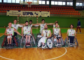 El Amfiv se lleva la Copa Galicia con mucha autoridad