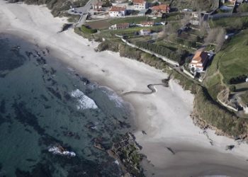 Aparece una mujer ahogada en una playa de Sanxenxo
